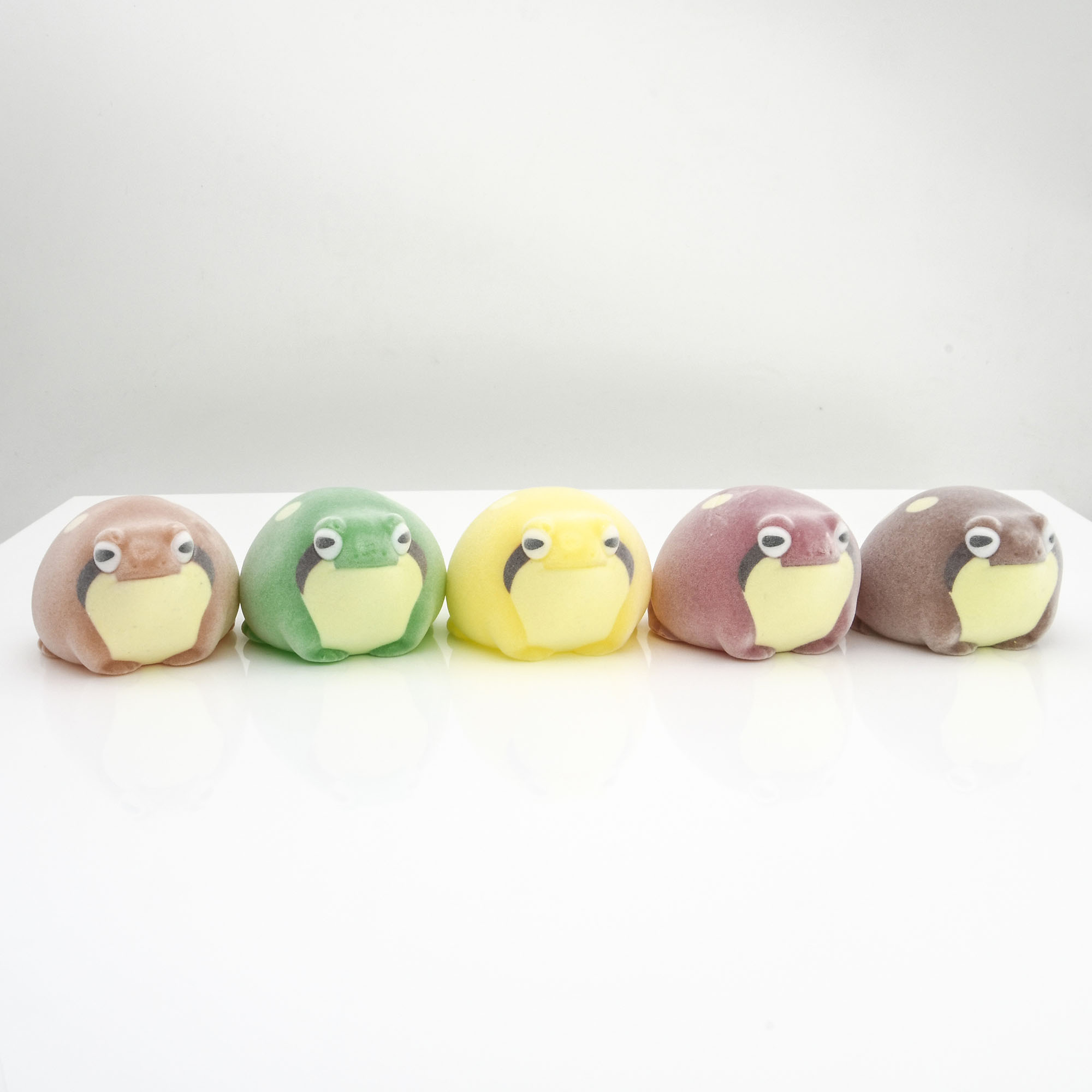 Urlo mondo capsula giocattoli  - Pet Supplies Delivery recensione e prezzo